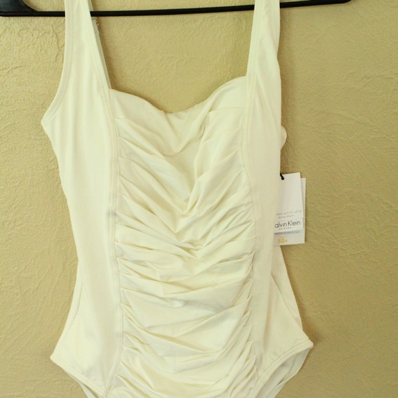 Calvin Klein Ruched Panel One Piece Swimsuit - Picture 2 of 4